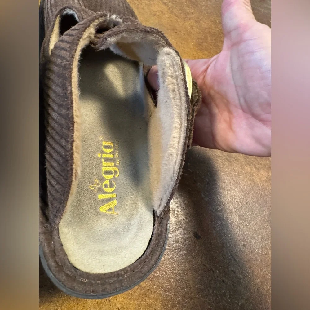 Algeria fur lined brown corduroy slip on mary Jane orthepedic shoes 9 - Picture 5 of 11